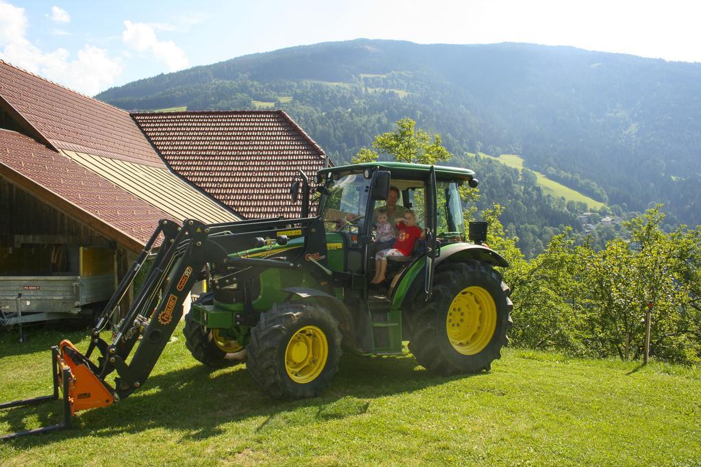 Hotel Gaestehaus Berger - Priglhof Treffen Esterno foto